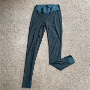Green workout leggings